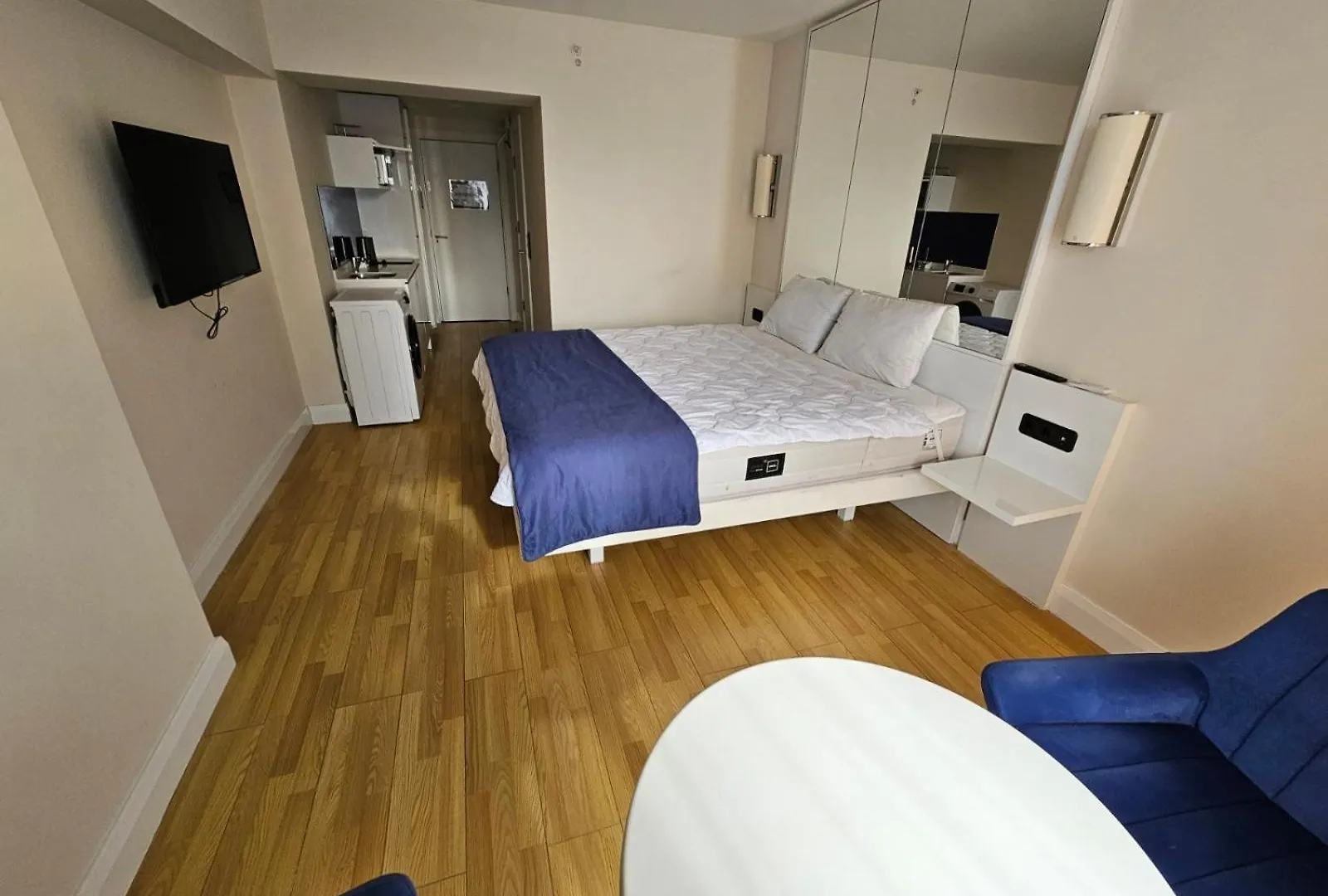 Orbi Apartament Batumi Apartment